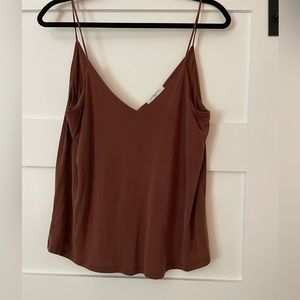 Maroon like new Carly jean Los Angeles tank